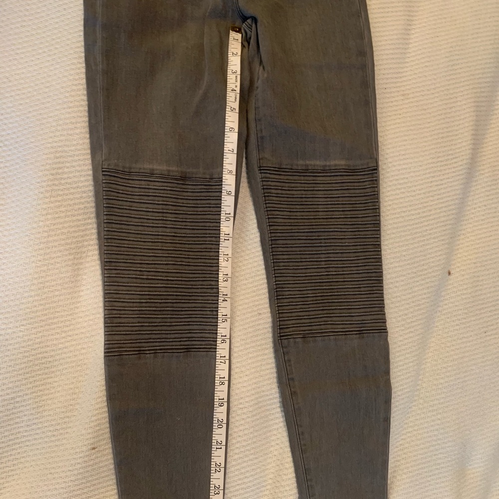 🎈JBRAND🎉 Motorcycle Jeans size 25